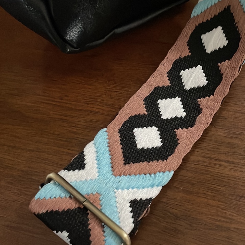 Black Sling Bag - Picture 5 of 6